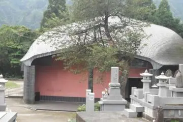 <p>ทางเข้าโรงหนังฝั่งอุบะโดะ</p>