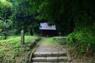 Small shrine on the temple premises