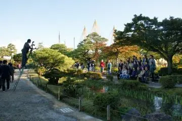 ถ่ายภาพหมู่