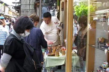 Berburu oleh-pleh di Kyoto