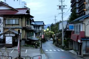 Onsen Yudanaka. Sepertinya semua sedang berendam di onsen!