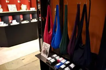 Japanese-style shoulder bags