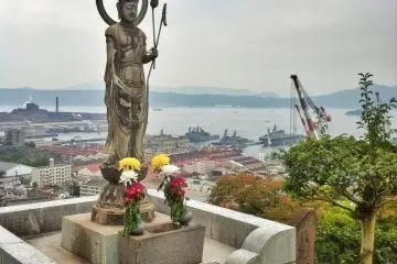 <p>Kannon, Goddess of Mercy, and warships</p>