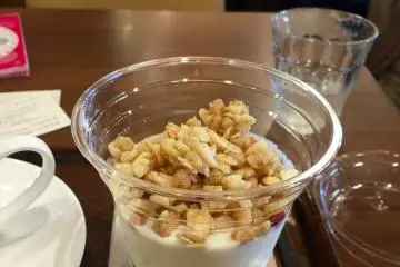 My fru-gra (fruit granola) yogurt
