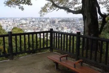 I've been to this park dozens of times, but only last week did I discover this view (Photo: S. C. Kurokawa)