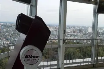 Top of the tower - enjoy viewing or running laps if you are a little kid and nobody is around to tell you off (Photo: S. C. Kurokawa)