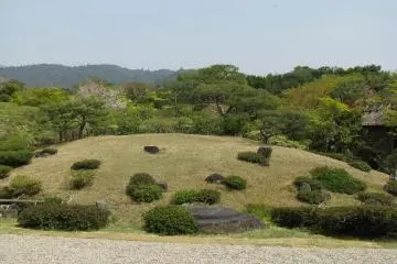 Isuen - stone garden in Nara