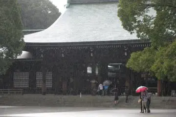 Rain in Meiji Jingu, Tokyo