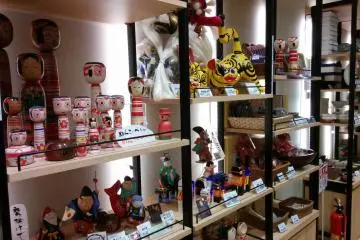 Gallery image