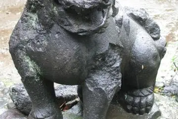 This old komainu is used like decoration in Kairakuen (Japanese garden), Tokyo