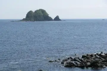 Tiny island