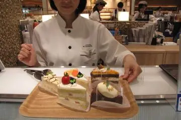 Delicious, vegetable based cakes at Maison de Gateau Tanabata