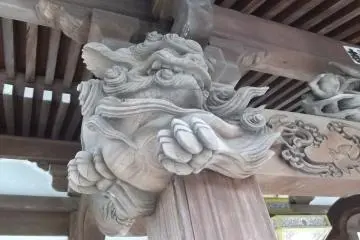 A guardian lion