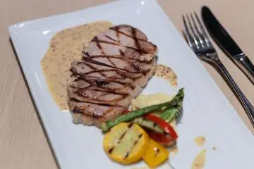 Un plat de porc du restaurant Kurasawa