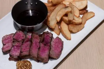Un steak du restaurant Kurasawa