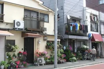 Comfortable houses of Tsukishima