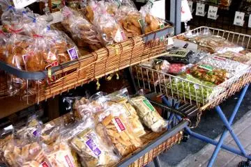 My favorite snacks! I bought some of these for gifts.