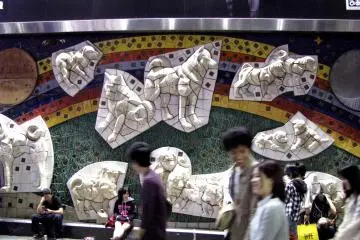 Le mur d'Hachiko est un point de rendez vous à Shibuya