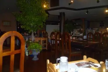 Takasaki okonomiyaki monja restaurant "つくしんぼ鉄板ハウス‎ "