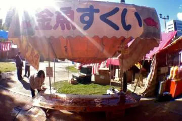 Preparing the festival games.
