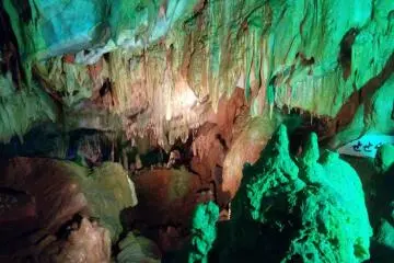 The lighting and rock shapes make this seem like another world