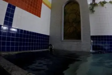 Explora las diferentes tinas