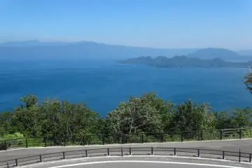 A view of the lake from a viewpoint