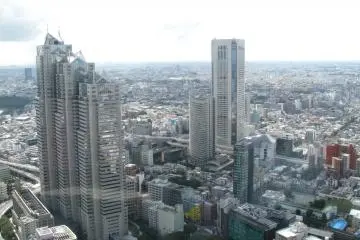 The view of Tokyo from the Metropolitan Building, Shinjuku (Photo: Shiroi Tenshi)
