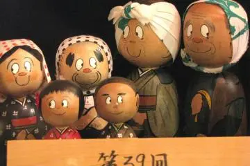 웃긴 코케시 인형들