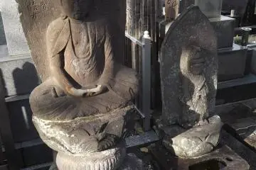 ในสุสาน