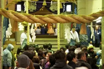 Ebisu Shrine during the Ebisuko Festival in November
