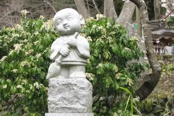 Jizo statue