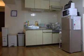 5th floor apartment kitchen