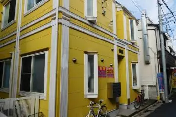 Arsitektur yang berbeda di Okinawa 