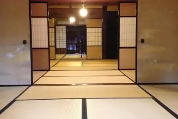 Open interrupted design of a traditional Edo Period home
