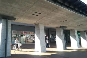 Gallery image