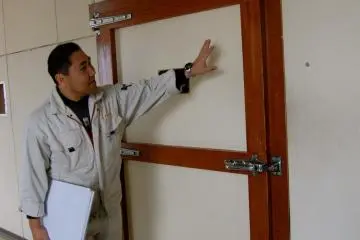 Door to the nursery room, where the music of Mozart is played