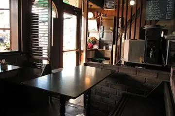 Sanai's relaxing old-style interior