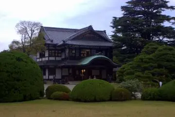 Shoukou Shoreikan, roughly, Commerce and Industry Promotional Hall