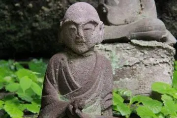 <p>หนึ่งในพระอรหันต์ที่ได้ตรัสรู้</p>