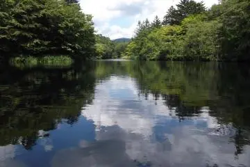 <p>Kumoba Pond, near Karuizawa station</p>