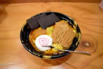 Surprise! It's not ramen but cake!