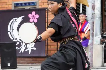Fall in love with Okinawa's joy through Eisa