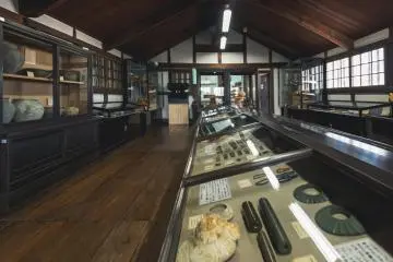 Gallery image
