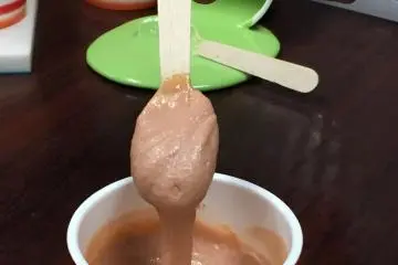 La pâte a durci : ne pas bouger !