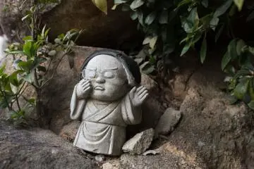 A zen looking Jizo statue