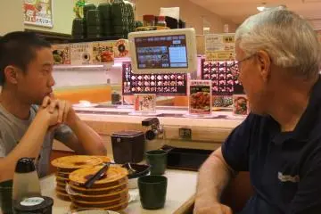 Conveyer belt Sushi