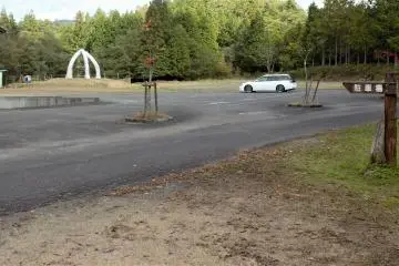 There is plenty of parking