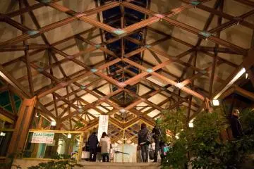 Gallery image
