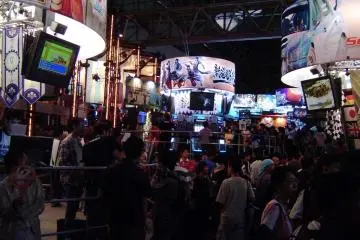 Tokyo Game Show at Makuhari Messe, 2004